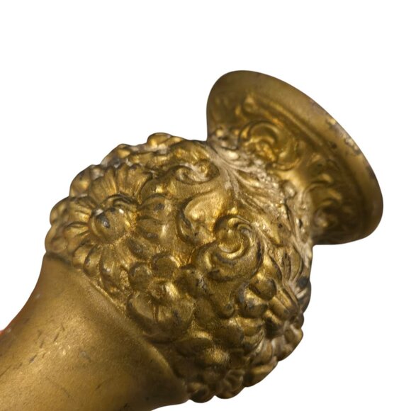 Vintage Ornate Floral Salt Pepper Shakers Gold Tone WB Mfg 108 - Picture 11 of 16